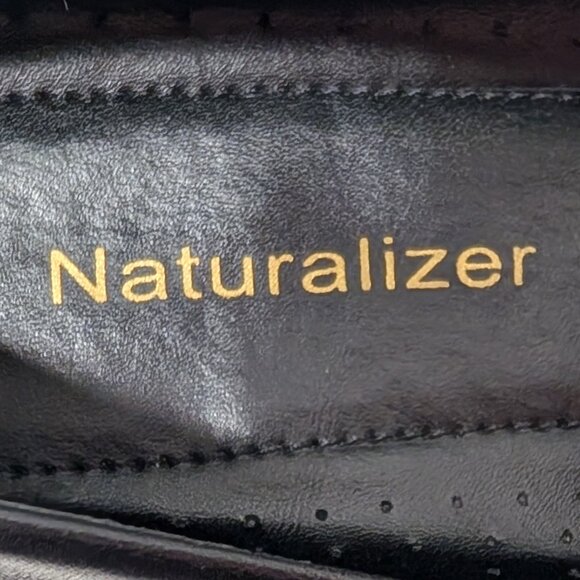 Naturalizer® Cameo Slip-Ons in Black Leather - Picture 5 of 13